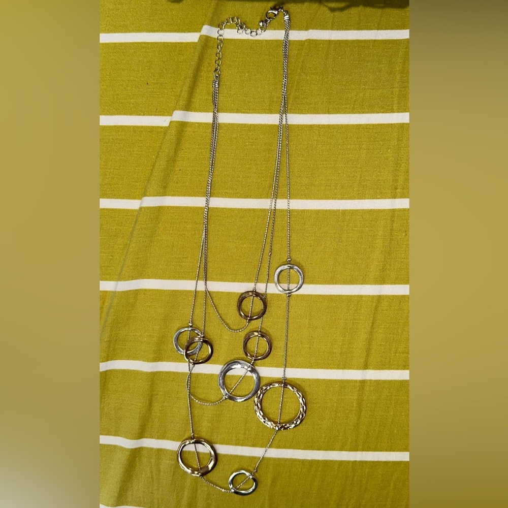 Simple circular necklace.